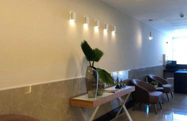 Magnífico APARTAMENTO de Charme - 3 quartos AR CONDICIONADOS SPLIT - Beira Mar, 2 banheiros, 2 Vagas Garagem, 4 Varandas, 2 Elevadores, Redes para Descanso, Wi-Fi, Air Fryer, Disney Plus, HBO Max, Cadeiras de Praia e Caixa Térmica - Photo 61