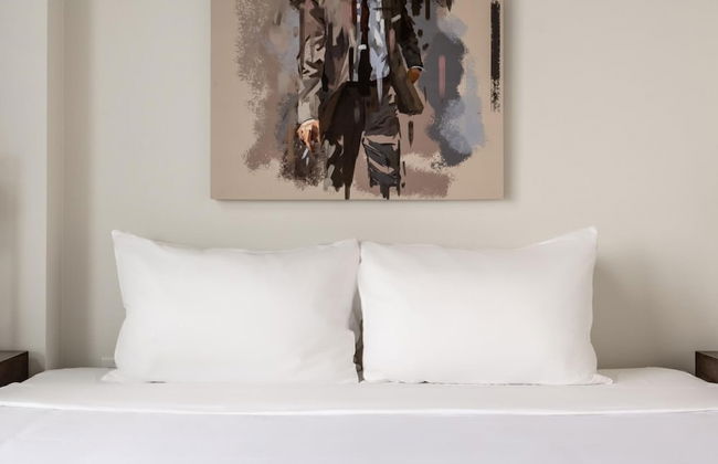 Austin Ultimate 1BD 1BA 2nd Street District Apartment - Photo 15