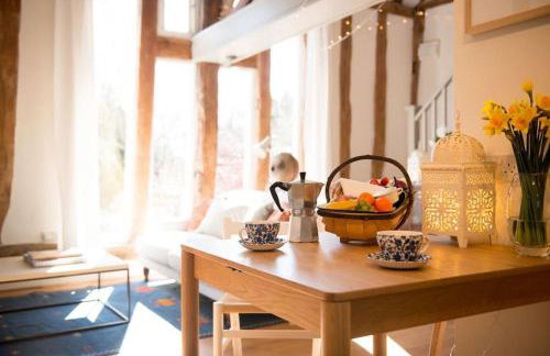 Deepwell Granary is a lovely thatched barn with attached meadow woodland - Foto 13