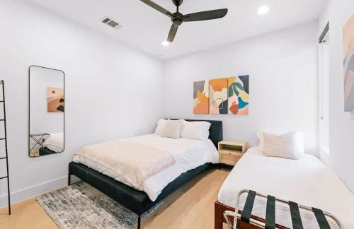 Luxe Home Minutes from UT & Downtown - Foto 28