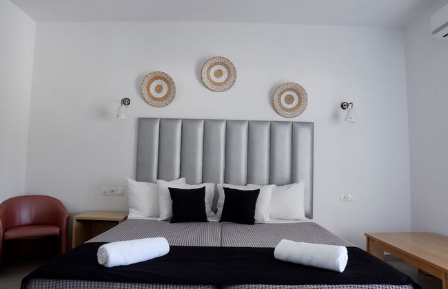 Rebecca's Village - Foto 5