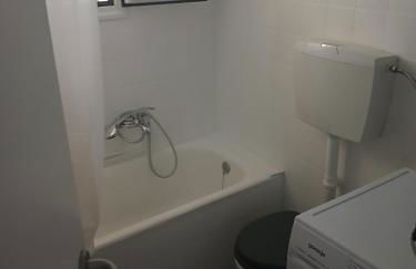 Ηome & Garden with parking close to Olympic Stadium - Foto 59