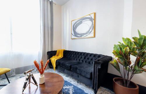 E10-1 Designer East Village Townhouse 1BR - Foto 29