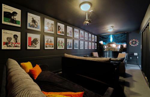 Homelike Three-Bedroom Apartment with Private Theater Near Capitol - Foto 14