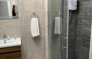 COACHMAN COTTAGE OUTSIDE HOT TUB - Foto 10