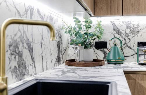 Amazonian Luxury Family Home MCR City Centre Etihad Free Parking - Foto 13