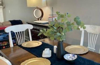 Modern 3-bedroom condo with gas fireplace - Foto 13