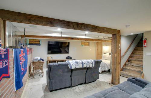 Modern Farmhouse with Movie Room - 6 Mi to Lake! - Foto 20