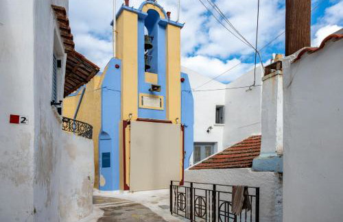 The Castle House Kea - Photo 26