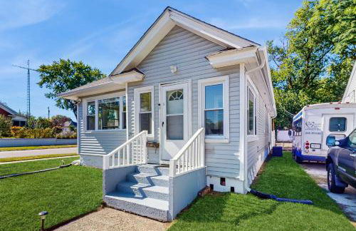 Near Beach! Group-Friendly Michigan City Retreat - Photo 24