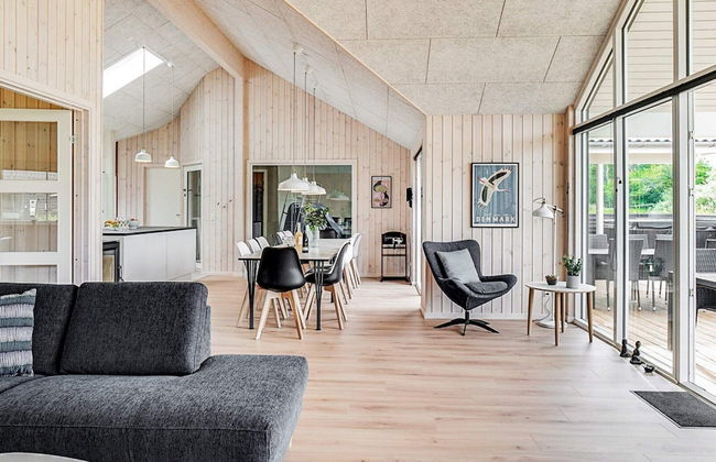 14 Person Holiday Home in Vejby - Foto 6