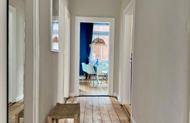 CLS Große City Altbau Wohnung für 4 Personen mit XXL Dusche, neues Bad, Dielen, Schlafsofa 160x200 mit 20cm Matratze, Smart TV & schnellem WLAN in Hildesheim Ost, Nespresso Maschine inklusive Kapseln, Nähe HAWK, Uni, Bosch, Ostbahnhof, A7 - Foto 26