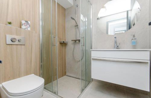 Azure Heaven Apartment w heated pool - Photo 18