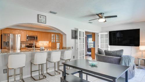 Poolside Oasis! Family Escape in Safety Harbor - Foto 4