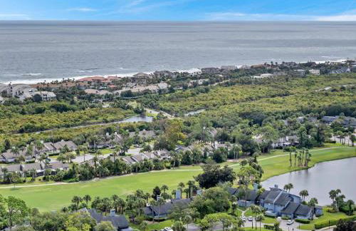 Beachy Vibes - 2BR w lake views & screened sunroom - Foto 50