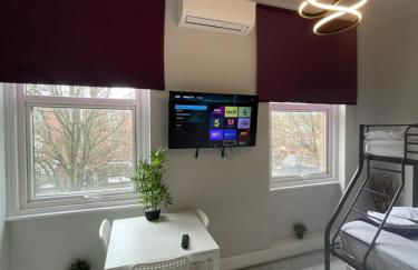 Westminster Inn - Photo 15