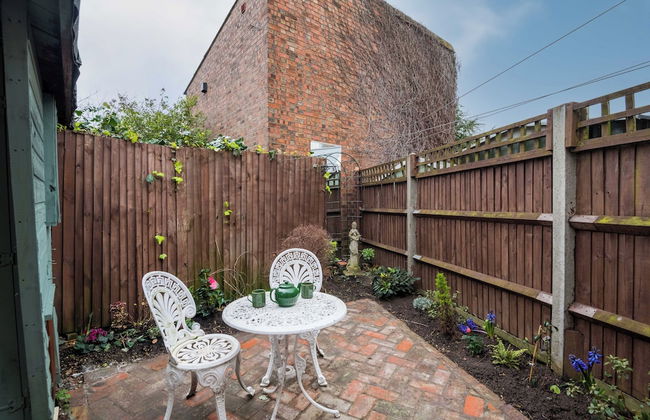 Mirrored Reflections - Photo 16