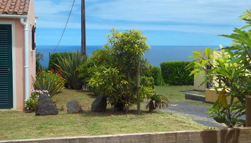 Faial Cottage - Photo 2, Garden view