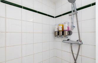 Serenity Aparthotel, la Défense - Eiffel tower view - 5 min walk to Subway - Foto 24