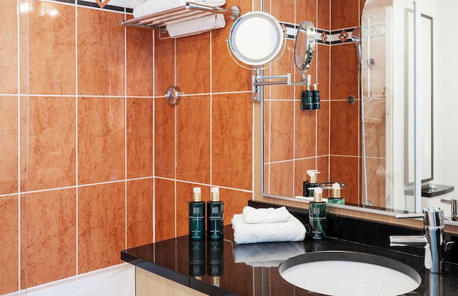 Residhome Aparthotel Paris Evry - Foto 10