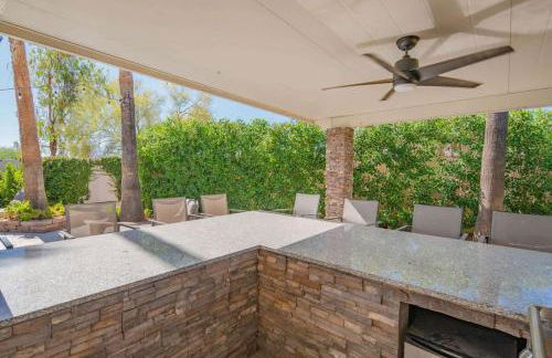 Cave Creek- Basketball Putt Putt Pool & Games - Foto 58