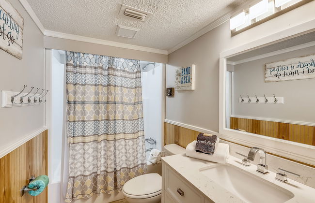 Dolphin Point 105c 2 Bedroom Condo by RedAwning - Foto 16