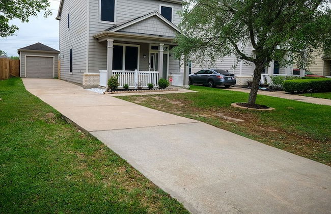 3Bdrm 2.5Bath 5Beds - Warm Home in Katy - Foto 25