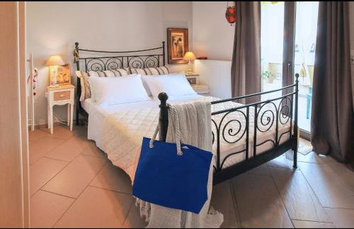 Athanasia's Apartments - Photo 20