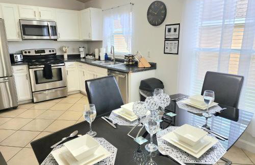 Orlando villa private pool/hot tub close to Disney - Foto 40