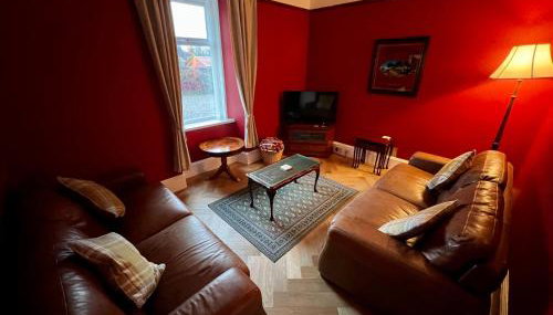 Convalmore House - Photo 4