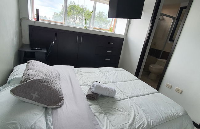 Modern Miravalle Apartment - Foto 3