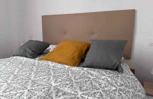 Acogedor Apartamento con vistas a la Catedral y parking - Foto 5