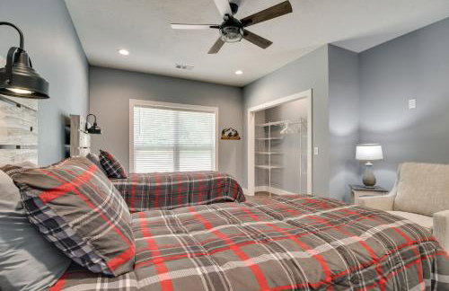 Riverfront Salesville Cabin Rental with Shared Dock! - Foto 13