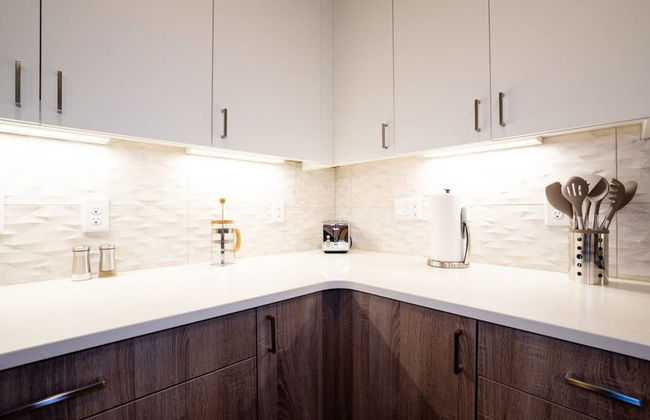 Mid Mod Manor A Sophisticated Townhouse Golden Triangle - Foto 18