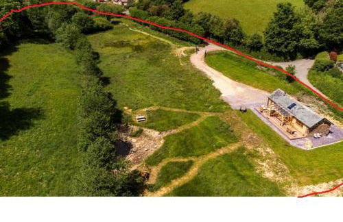 Idyllic countryside cabin with stream and lake - Foto 17