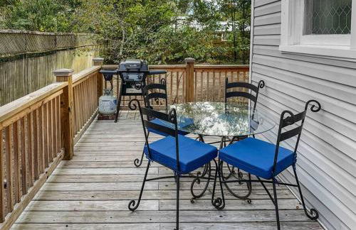 Location! Minutes to Downtown and Folly Beach - Foto 4