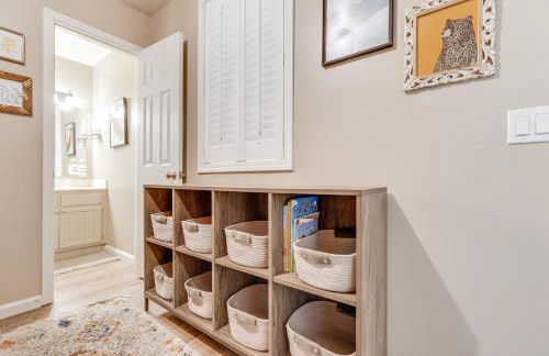 Stroll to The Village Year-Round Family Getaway - Foto 24