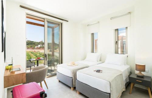 Beachfront Nymphes Aigli with Private Pool, Children Area & BBQ - Photo 35