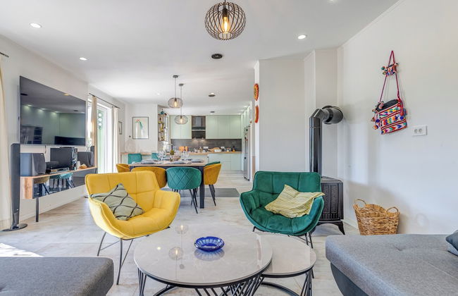 Villa Gariful - Sleeps 10 - Pool - Hottub - Petsok - Foto 31