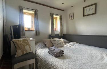 Heritage Cottage with a Pool - Photo 40