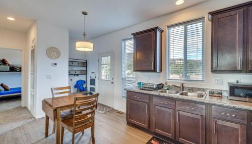 Mountain Views and Ponderosa Pines! Arizona Escape - Foto 5