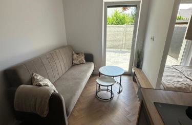 Nowa Apartmenty - parking lotniskowy - Foto 9