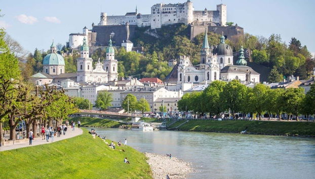 Salzburg Boat Ride - Photo 2