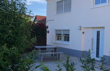 Guest Appartements mit 2 getrennten Schlafzimmern für 4 Personen 24h check in - Foto 1