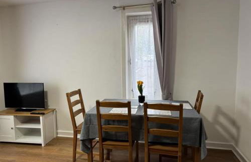 Royal Mile Escape-Free Parking - Photo 7