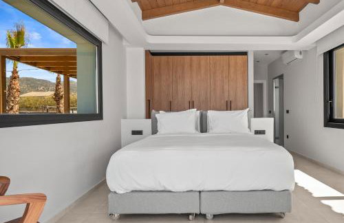 Villa Anassa - Luxurious 4-Bedroom Villa with Private Pool by Temma Villas - Photo 100
