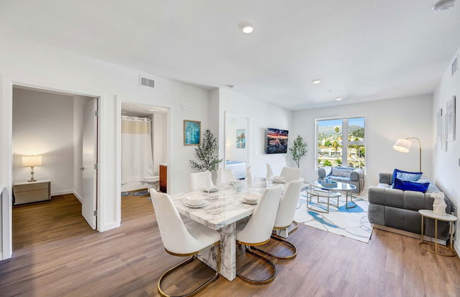 Luxury 3BR Hollywood Sign View by Oneluxstay - Photo 12