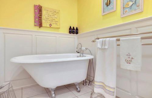 Shoreline Serenity-Direct Lake Access - Foto 33