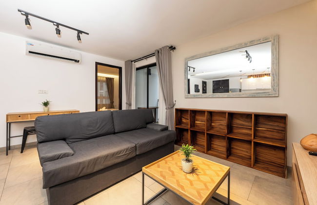 Urban Village Condo by Soben Homes - Foto 29