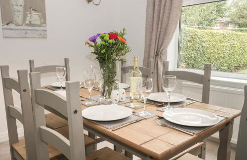 Humble Bee Cottage - Photo 7